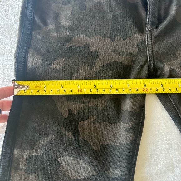 DL1961 Florence Ankle Mid Rise Instasculpt Skinny in Fort Greene sku 12392 - Picture 13 of 16